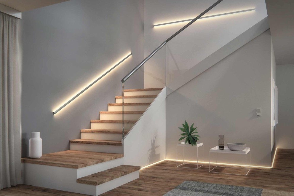  Iluminarea scarilor cu benzi LED 